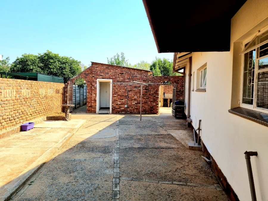 3 Bedroom Property for Sale in Hadison Park Northern Cape